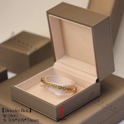10.5*10.5*7cm golden and Black color PU cases or Gift Box the Bracelet Bangles packing for jewelry or jewellery