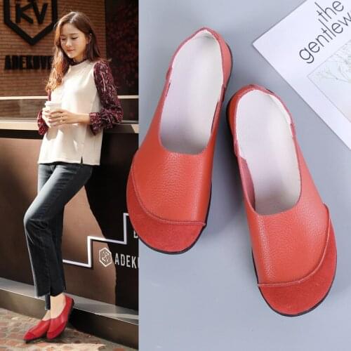 Spring New Womens Casual Shoes Leather Soft Bean Shoes Wear-resistant Non-slip Flat Shoes Women Sneakers Women