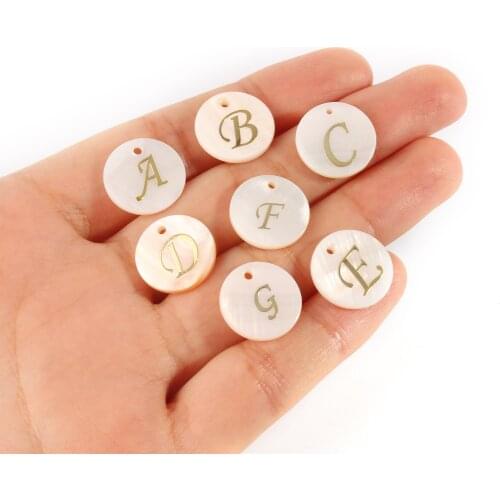 5pcs/lot A-Z Letter Shell Beads Oblate Shape DIY Spacer Alphabet Beads For Earring Necklace Initial Charms Jewelry Accessories