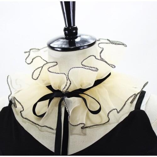 Stage Photo Girl Literary Style Fake Collar Necklace Small Ralph Collar Wooden Ear Clown Collar