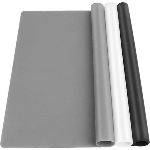 LXAD 15.7x11.7 inch Silicone Waterproof Placemat Heat Insulation Table Mat Protector
