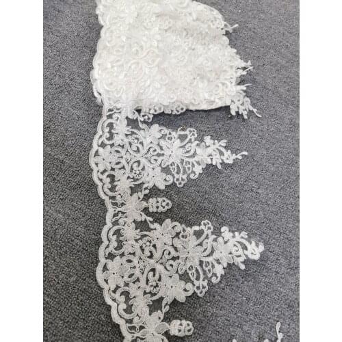 Wholesela Ivory Beaded Embroidered Lace Fabric Trimming WIth Cord Boarder For Wedding Dress DIY Veil Lace Trim 5Yards