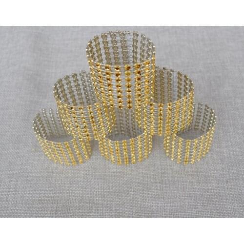 50pcs/lot Wedding Napkin Holders Diamond Napkin Rings for Wedding Decoration Supplies Plastic Ring Table Decoration Accessories