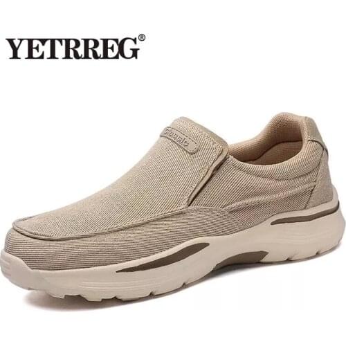 Mens Casual Shoes Denim Canvas Shoes Breathable Men Autumn Vulcanized Shoes Slip Wear Mens Flat Shoes Mens Sneakers Loafers