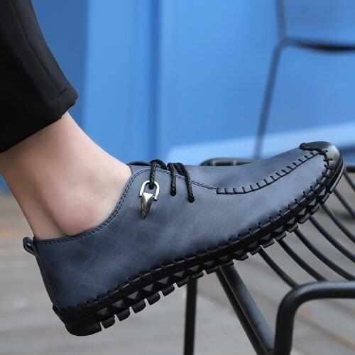Men Casual Shoes Leather Classic Fashion Male Leather Flats Black Business Shoes Hiking Sneakers Tenis Masculino Lightweight