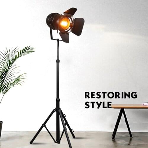 E27 LED retro tripod single head floor lamp black wrought iron retro floor lamp for dining room bedroom living room study cafe