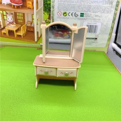 Geniune Sylvanian Doll Families Dollhouse Animal Figures furniture set clothes house food without package