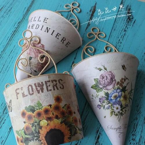 American Style Plastic Wall Hanging Flower Vase Pot Wall Flower Basket Rural Garden Home Decoration Flower Basket