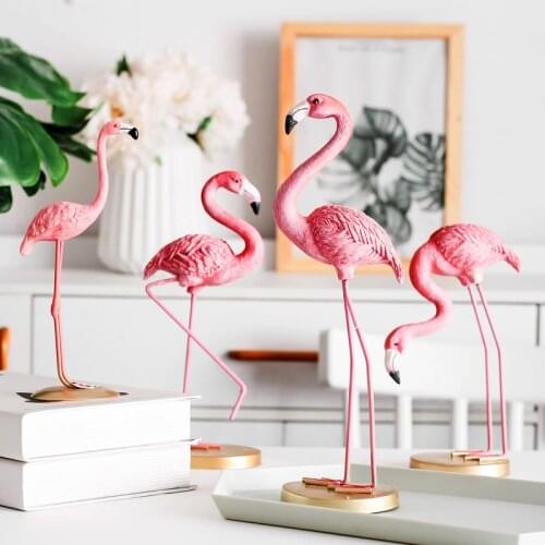 Nordic Desktop Resin Flamingo Ornaments Pink Home Decor Bedroom Shop Window Wine Cabinet Decoration Wedding Party Ornament Gifts