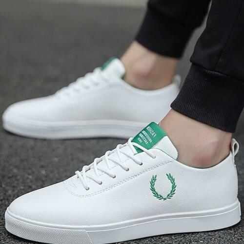 2021 Men Shoes Flat Summer Breathable Shoes Light Casual Shoes Male Tenis Masculino Sneakers White Business Travel Shoees
