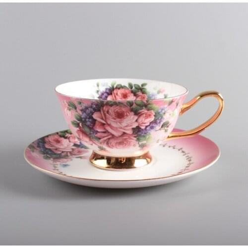 European Luxury Coffee Cup Bone China Vintage Afternoon Tea Coffee Cup Saucer Ceramic Cup Flower Tea Cup Water Xicara Drinkware