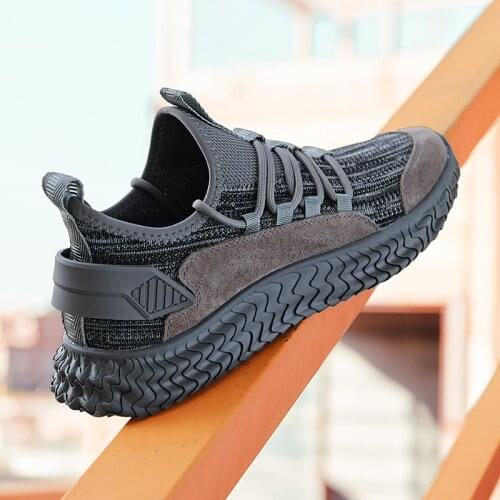 New Style Sneakers Men Lightweight Mesh Breathable Outdoor Running Shoes Walking Male Footwear Soft Sole Lace-up Tenis Masculino