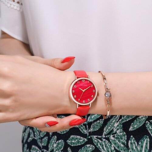 Leather Strap Ladies Quartz Watch Small Digital Dial Ladies Casual Watch Exquisite Fashion Gift Clock
