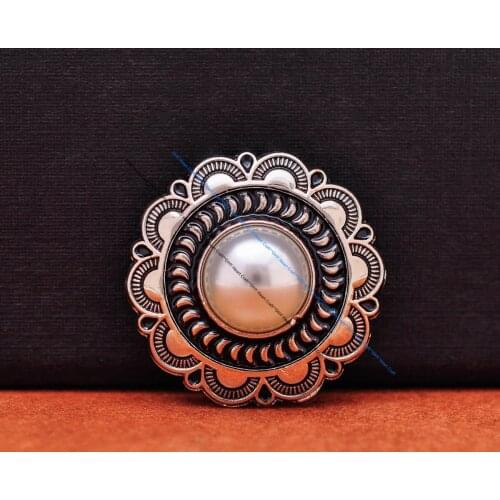Lot 10X 25MM Vintage Silver Pearl White Cute Floral Conchos for DIY Leathercraft Backpack Bag Decor Sewing Shank Button