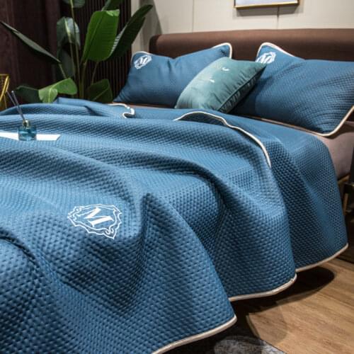 Cool feeling silk summer quilt, ice silk, air-conditioned quilt, machine washable single and double summer cool quilt