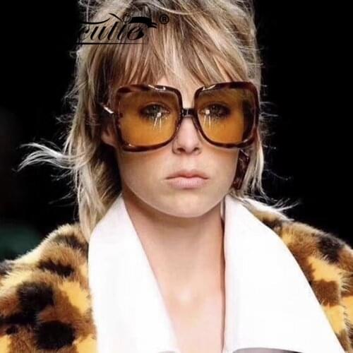 Oversized Tortoiseshell Sunglasses Women 2020 Brand Design Fashion Vintage Square Big Large Frame Sun Glasses Shades Female S327