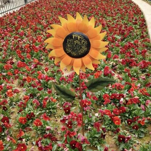Decorative Unique Fence Sunflower Wind Spinner Yellow Wheel Spinner Corrosion Resistance for Outdoor