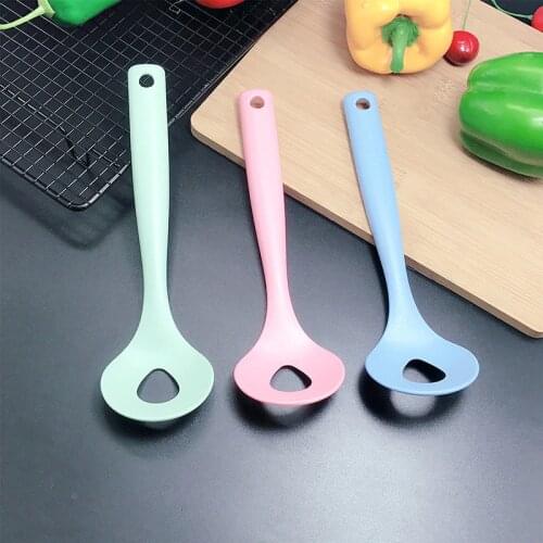 Non-Stick Creative Meatball Maker Spoon Meat Baller with Elliptical Leakage Hole Meat Ball Mold Kitchen Utensil Gadget Meat Tool