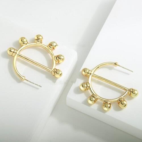 2020 Fashion High Street C Shape Hoops Gold Color Metal Earrings Korean Circle Round Hoop Earrings for Women Earrings Jewelry