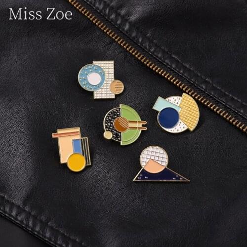 Geometric Blocks Enamel Pins Variable Measuring Meter Stick Brooches Metal Badges Collar Decoration Men Womens Jewelry Wholesale