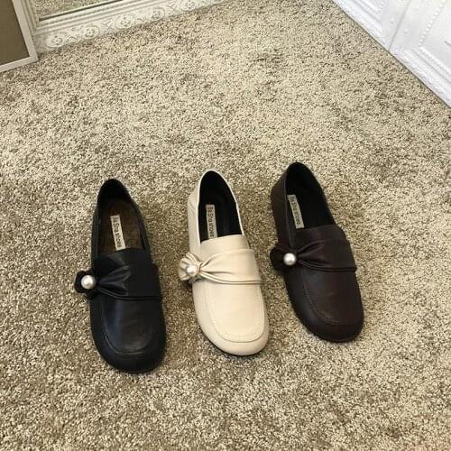 Womens Pedal Shoes, Cute Round Head Deep Mouth Pearls, All-match British Small Leather Shoes, Net Red Ladies Warm Shoes