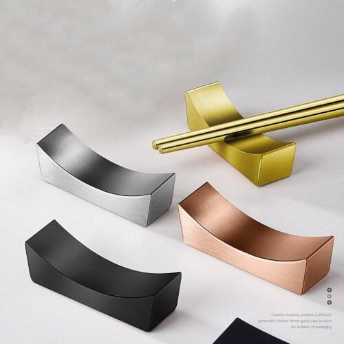 Chinese 304Stainless Steel Arch Bridge Chopstick Rest Japanese And Korean Food Stick Rest Rack Reusable Spoon Kitchen Tableware