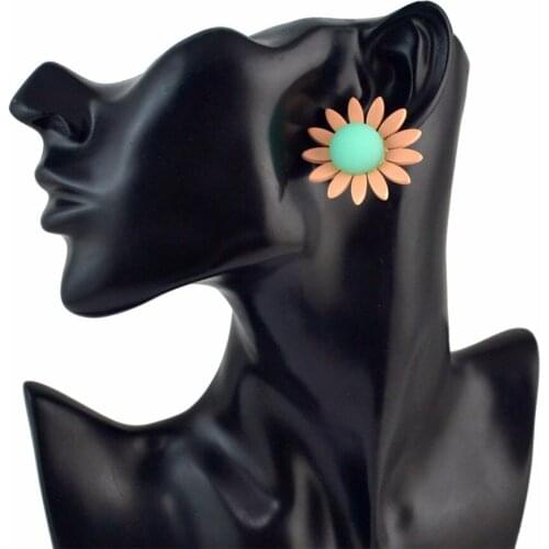 4 Colors Trendy Cute Resin Acrylic Flower Shaped Big Stud Earrings for Women Girls Bridal Party Gift Bijoux Jewelry Accessories