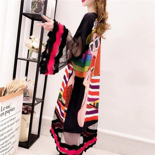 Korean Womens Mesh Stitching Graffiti T-shirt Dress Summer Flare Sleeved Print Loose Tees Black White Mid-Length Tops Plus Size