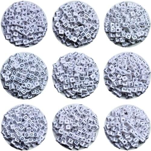50Pcs "A-Z" Alphabet Letter White Cubic Beads 10mm Baby Teether Necklace&Pacifier Clip Spacer Acrylic Letter Beads Accessories