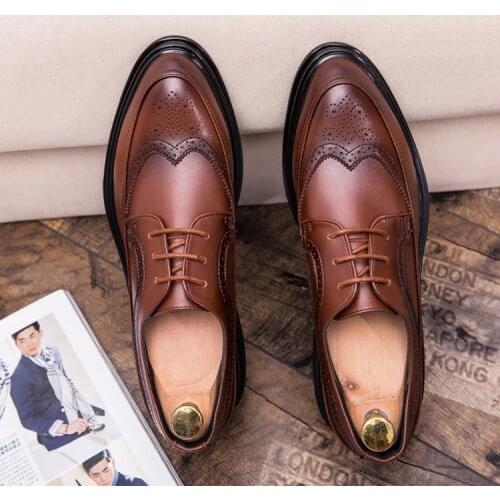 Brogue Shoes Men Formal Italian Brand Business Shoes Men Oxford Leather Coiffeur Brown Dress Elegant Shoes For Men Erkek