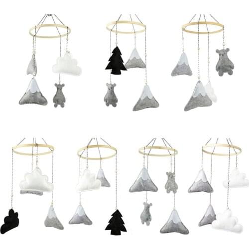 Baby Bear Felt Pendants Crib Mobile Rattles Bed Bell Wind Chimes Toys Kids Children Room Hanging Decor