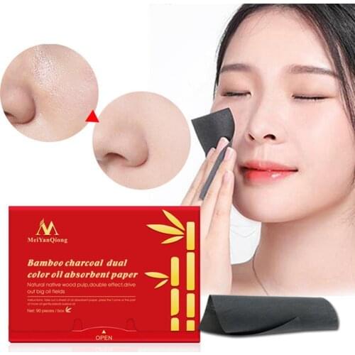 90Pcs Oil-Controlled Blotting Paper Bamboo Charcoal Texture Delicate Oil Absorbing SheetFace Cleaning Tissue for Outdoor