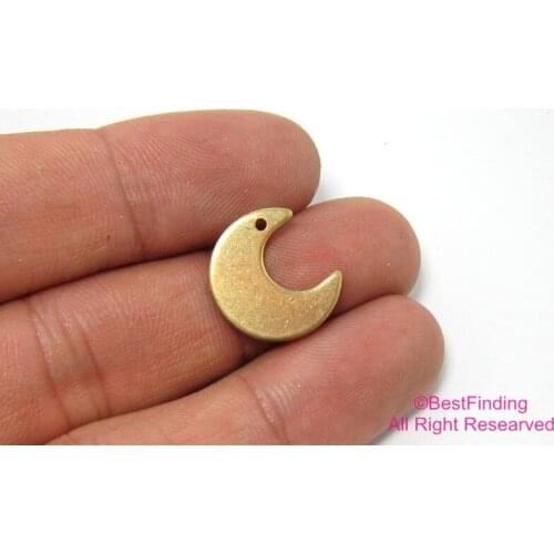 50pcs Brass charms 16x14.5mm Crescent Raw brass earrings charms -R055
