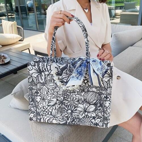 2021 New Large Capacity Women Printed Handbags Shoulder Purses Fashion Shopper Shopping Top Handle Bag Pearl Canvas Bolsas