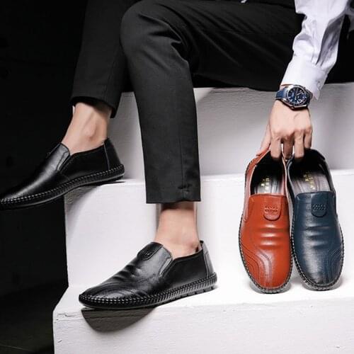 2021 Mens Winter Leather Casual Shoes Soft Noodle Loafers Cotton Shoes Velvet Cotton Comfortable Dress Shoes for Men Male
