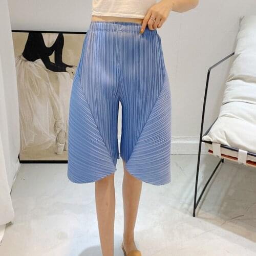 Fold Short Wide Leg Pants For Women Pleated Elastic Waist Knee Length Loose Fit Female Fashion Tide Summer 2021 E135