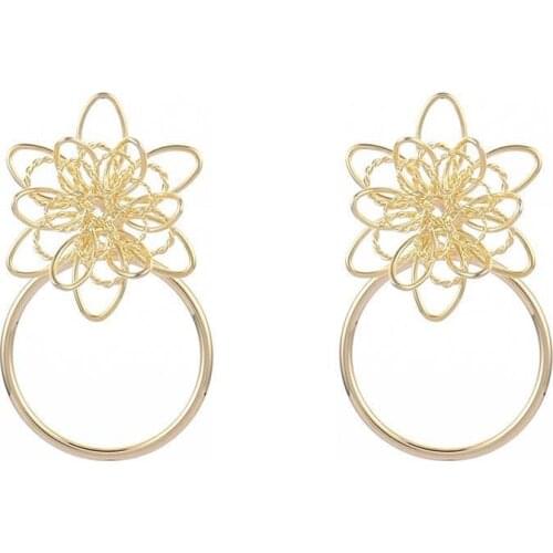 Elegant Gold Thin Earrings Hand-woven Girl Earrings Daisy-shaped Summer Beach Style Not Easy To Deform Girlfriend Birthday Gift