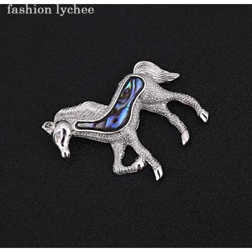Fashion lychee Retro Gothic Animals Shaped Owl Peacock Horse Cat Brooch Pins Banquet Lady Jewelry Accessories
