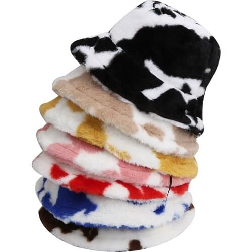 New Winter Cow Print Plush Bucket Hats For Women Tourism Outdoor Warm Hat Soft Velvet Fisherman Cap Lady Fashion Panama Present
