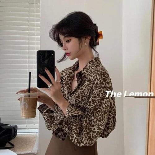 2021HOT Spring and Autumn Blouse women Korean version Chiffon shirt Shirts for women Leopard Print Tops Loose All-match fashion