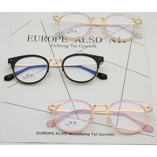 Retro Myopia Glass Frame 2021 New Art Super Light Tr90 Metal Can Match Man Woman Hot Ins Fashion