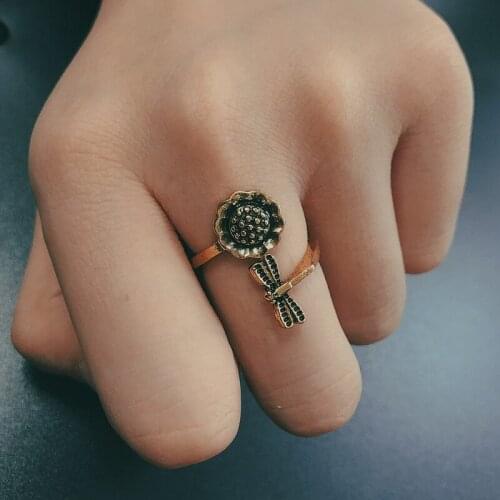 Fashion Simple Women Sunflower Ring Creative Dragonfly Adjustable Opening Rings for Women Girl Party Jewelry