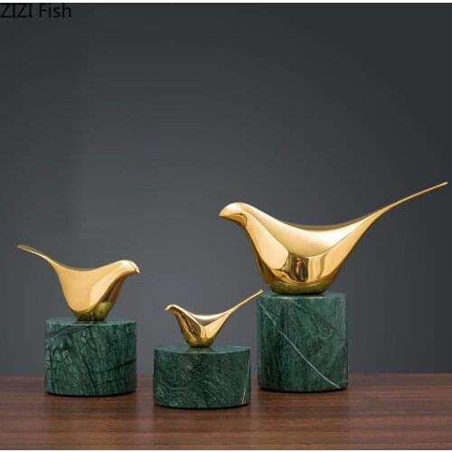 Modern Golden Bronze Bird Animal Sculpture Crafts Cyan Marble Base Wine Cabinet Desktop Home Decoration Accessories Wedding Gift