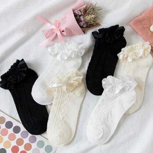 Nice Gift Woman Lace Socks Cotton Lolita Short Sock 1Pair 3Colors Twist/Heart Pattern Kawaii Skarpetki Damskie