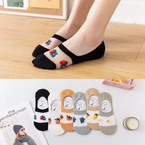 Novelties 5 pairs Womens socks cute Invisible short peach cool no-show lace summer Kawaii Transparent fashion socks Lot cotton