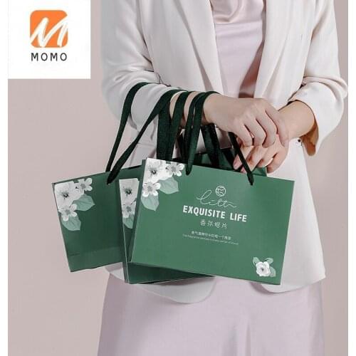 Wardrobe Aromatherapy Wax Tablets Long-Lasting Wardrobe Pendant Deodorant Solid Fragrance Candle Girl Fragrance Artifact Gift