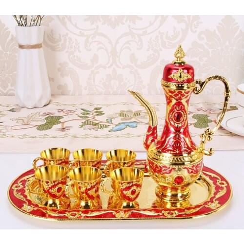 1 Set European Retro Palace Wine Set Home Wedding Holiday Supplies Metal Gift Hip Flask Set Ornaments Christmas Gift