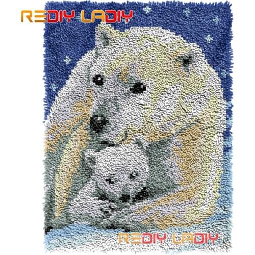 Latch Hook Rug Polar Bear DIY Carpet Rug Kits Thick Yarn Cross Stitch Hand Knotted Lush Floor Mat Crocheted Warm Cushion Crafts