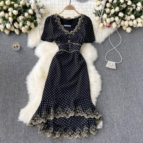 Women New Fashion V Collar Short Sleeve High Waist Slim Retro Embroidered Fishtail Sweet Polka Dot Dress Clothes Vestidos S612