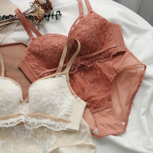 Wire free large size bra small gather women underwear comfortable and adjustable lace lingerie panty set ladies